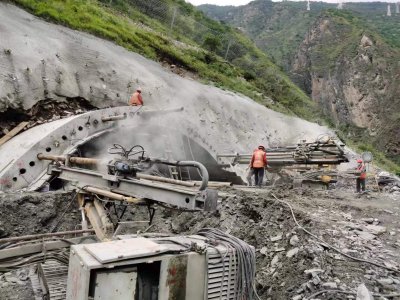 各类洞室开挖管棚施工工程